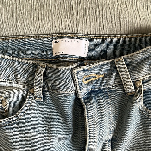 ASOS Denim Shorts 26” vintage wash NWT - Picture 3 of 4